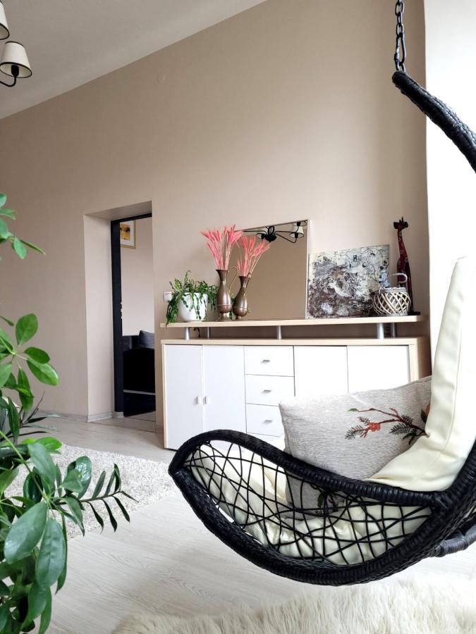 Cozy 2 Room Apartment In The Oldtown Of Klaipeda Luaran gambar