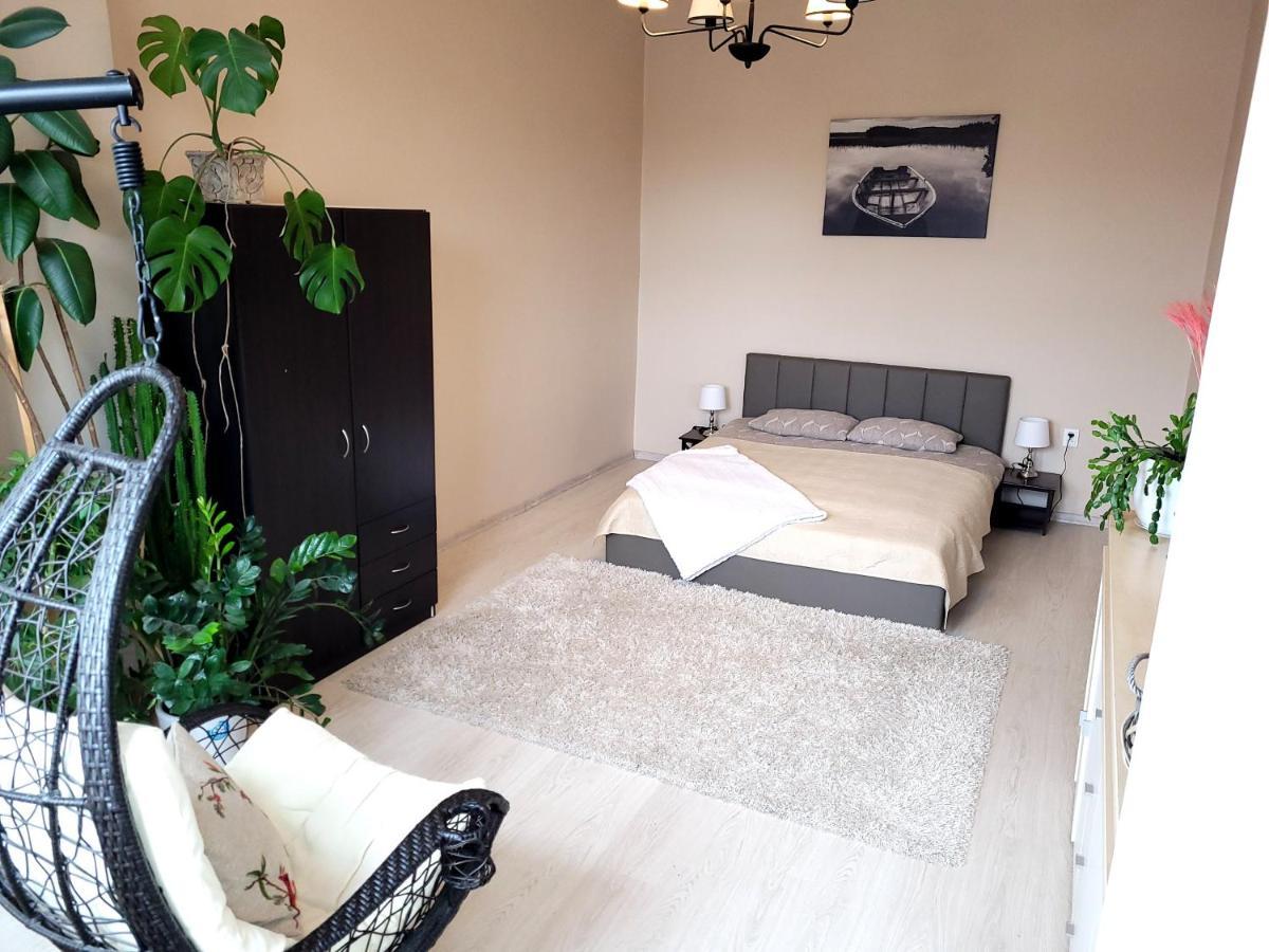 Cozy 2 Room Apartment In The Oldtown Of Klaipeda Luaran gambar