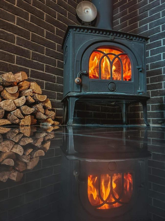 Cozy 2 Room Apartment In The Oldtown Of Klaipeda Luaran gambar